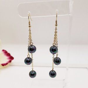 Triple pearl dangle earrings
